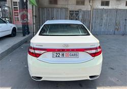 Hyundai Azera